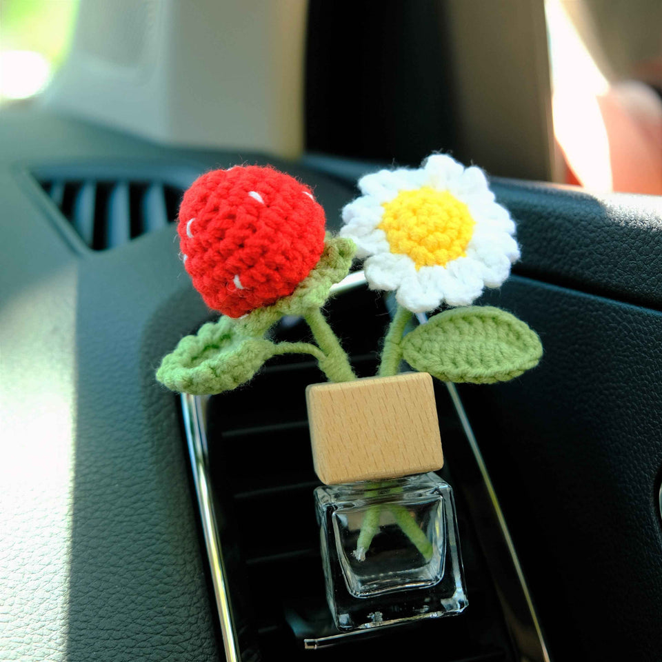 Floral crochet car vent diffuser bottle for essential oil or fragrance