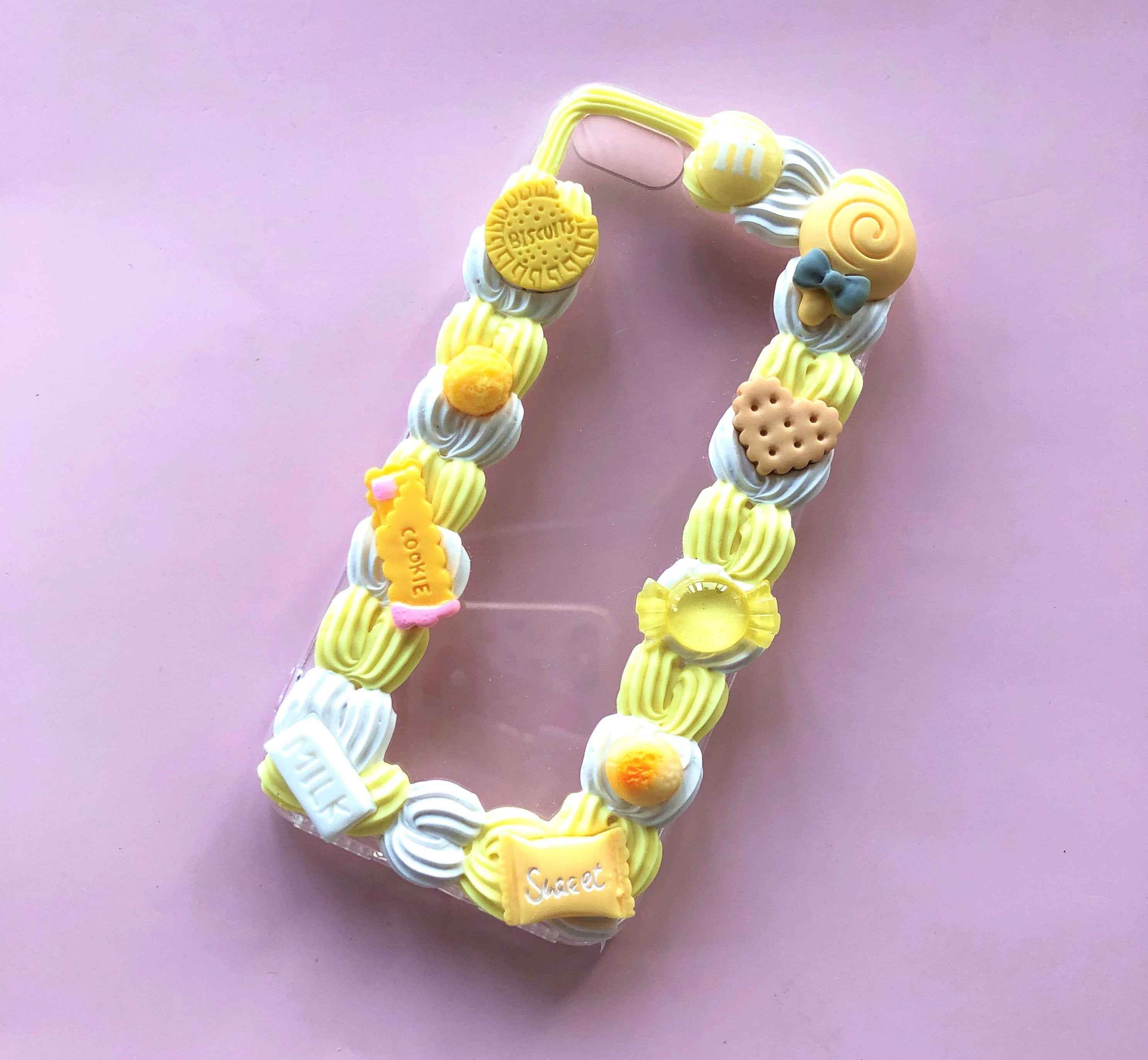 Decoden Phone Case Sweets & Fruit