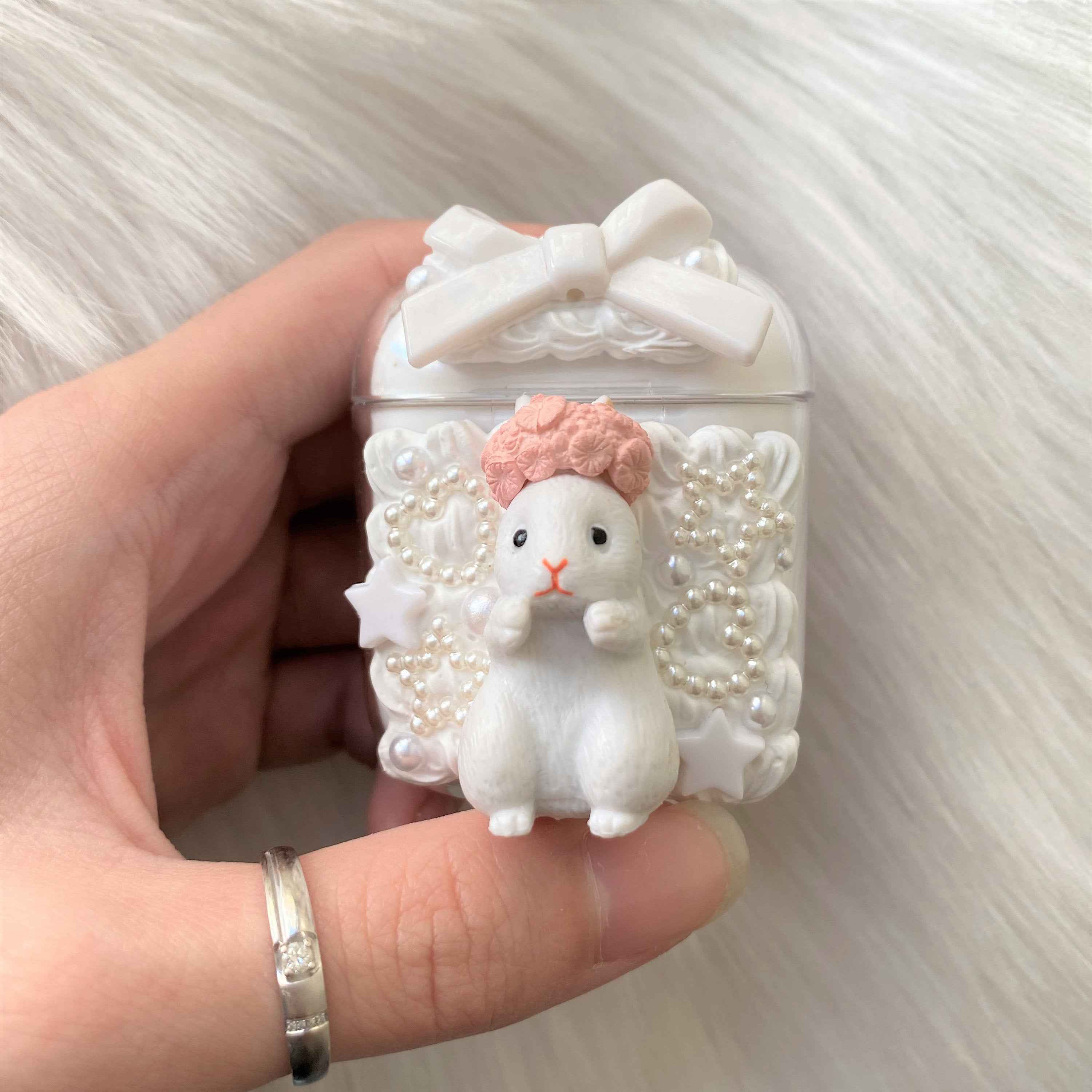 Decoden AirPods Case Kawaii Rabbit