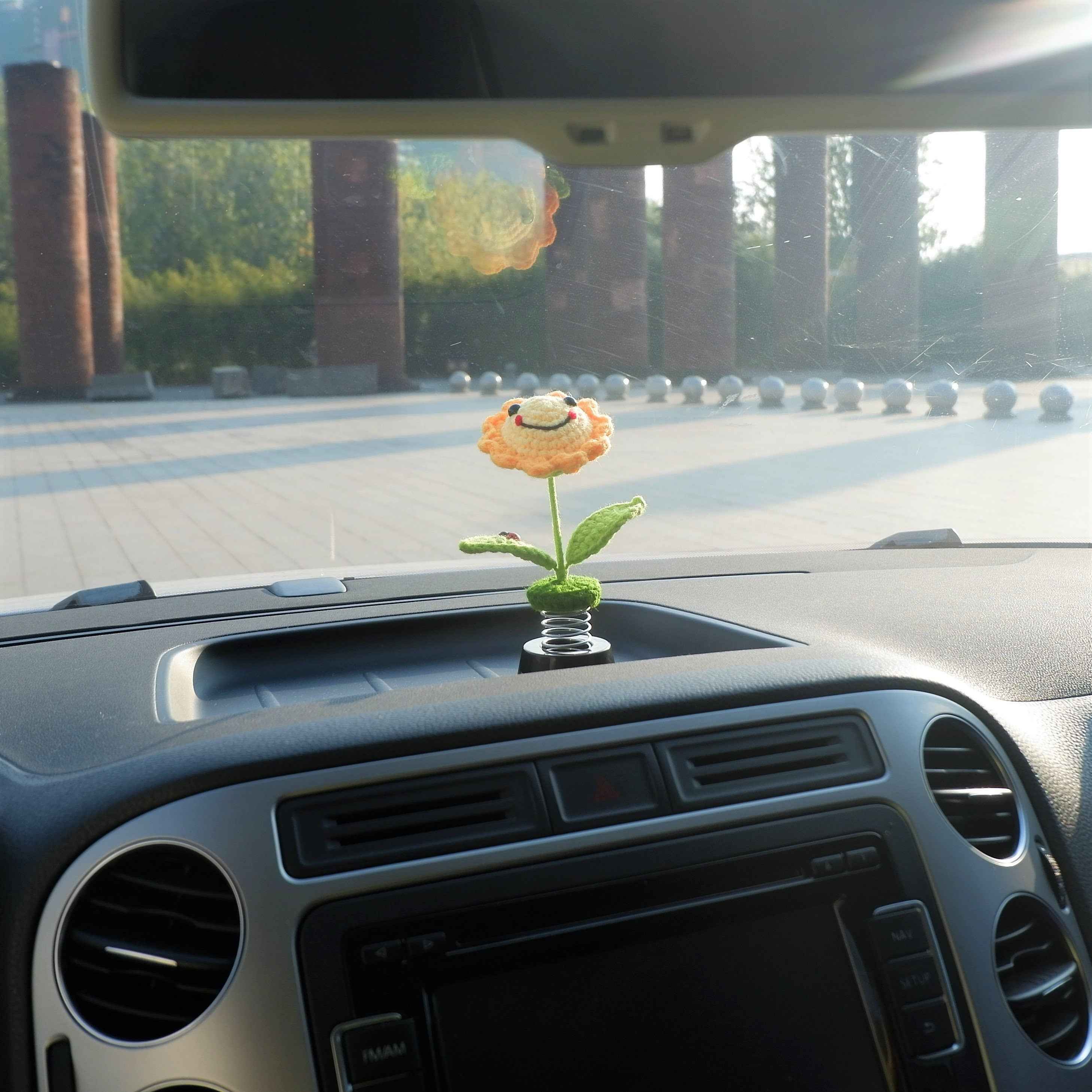 Crochet Bobblehead Car Dashboard Decor- Smiley Sun/Star