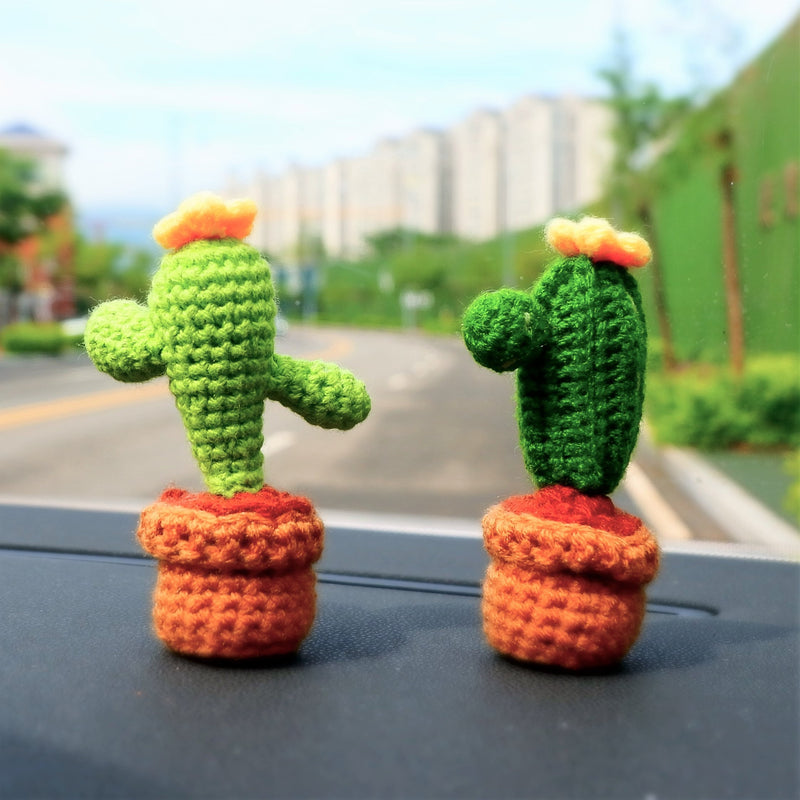 2Pcs Mini Cactus Car Accessories, Crochet Cactus Plant Car Dashboard Decor, Boho Car Interior Accessory for Women, Desk Decor Aesthetic