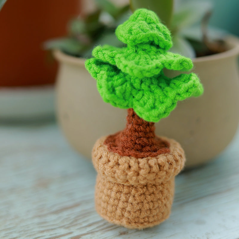 Crochet Plant Car Accessories, Mini Pine Tree Car Dashboard Decor, Boho Interior Car Accessory for Women, Office Desk Decor, Christmas Gift