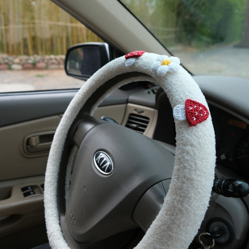 Crochet Mushroom & Daisy Steering Wheel Cover, Berber Fleece Boho Steering Wheel Cover with Grip, Car Interior Accessory for Women