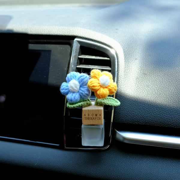 Crochet Daisy Car Diffuser, Car Plant Vent Clip, Flower Car Air Freshener, Car Diffuser Bottle, Boho Car Interior Accessory for Women