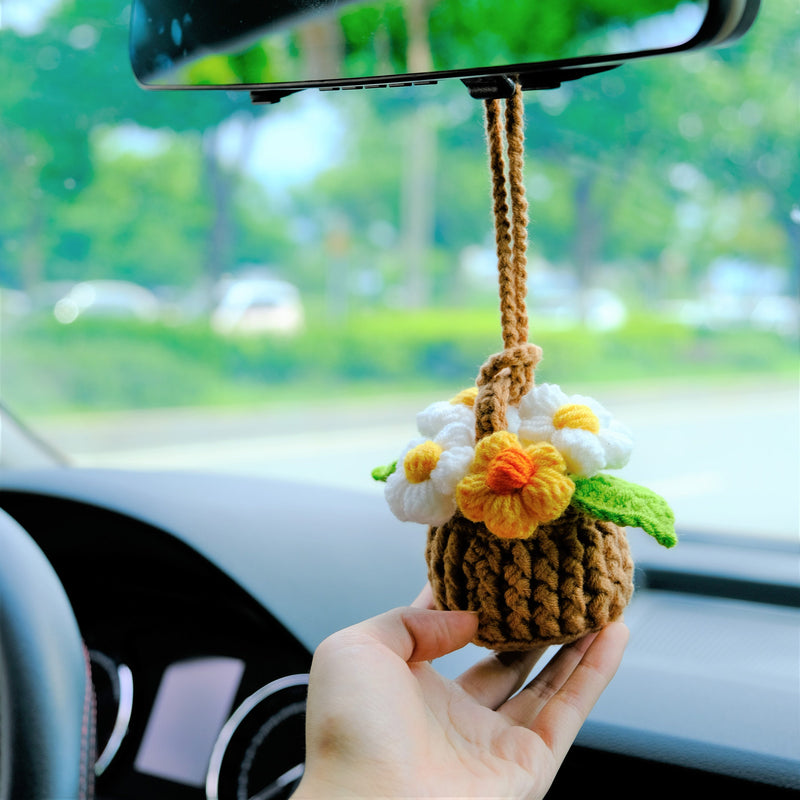 Crochet Fluffy Flowers Car Mirror Hanging Accessories, Mini Daisy Flower Basket Car Rear View Mirror Accessory, Boho Interior Car Accessory