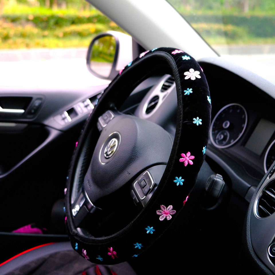 Elastic steering wheel cover with pink floral embroidery detail