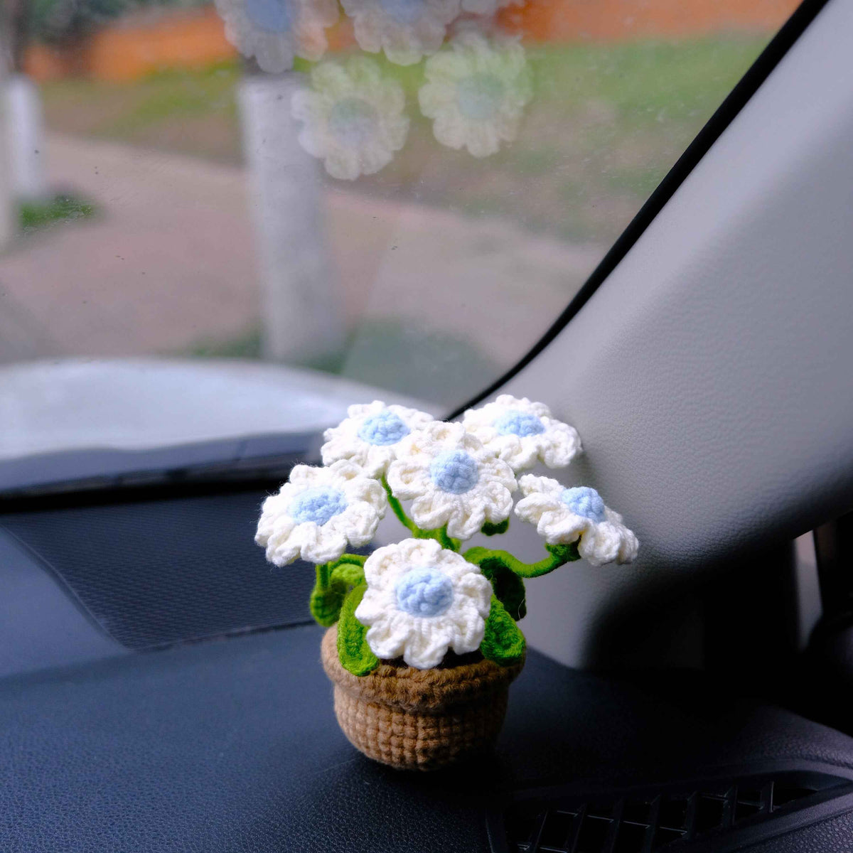 White and blue daisy potted plant dashboard decor for cute car interior