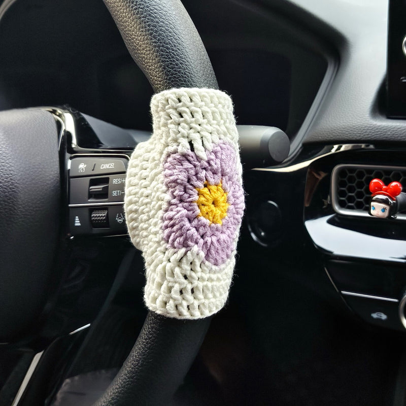 Crochet Daisy Steering Wheel Cover, Adjustable Steering Wheel Cover, Cute Interior Car Accessory for Women, Custom Steering Wheel Cover