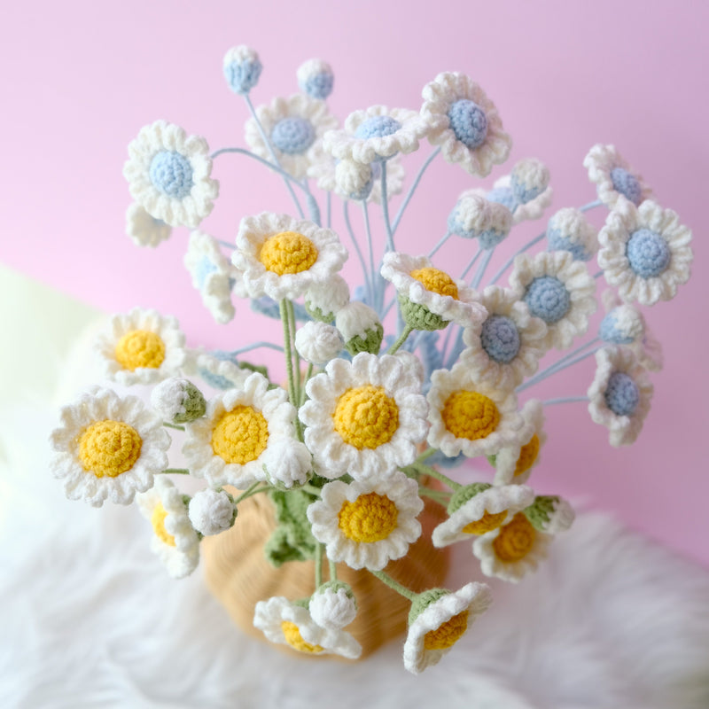 Crochet Daisy Bouquet, Baby Blue Daisy Bunch, Crochet Floral Arrangement, Knitted Everlasting Flower, Office Desk Decor, Thanksgiving Gift