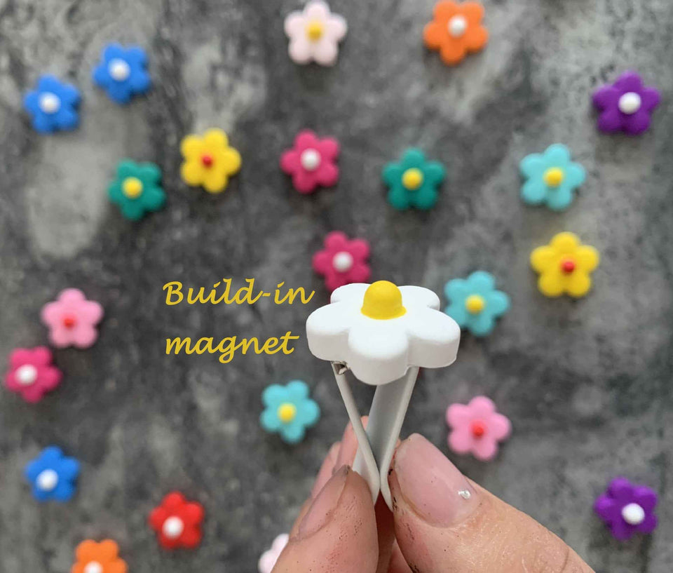 Pastel mini flower car vent clips for soft interior styling