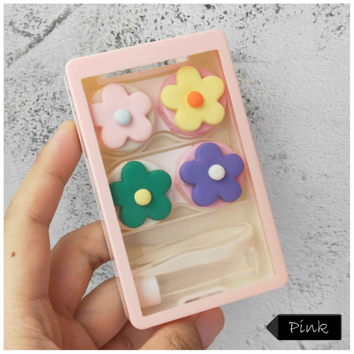 Pack of 2 floral contact lens cases with daisy design