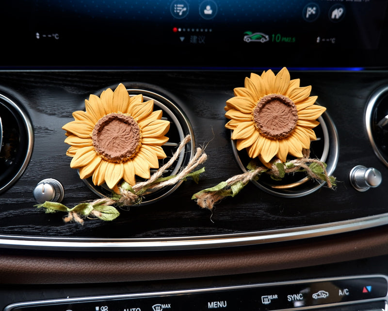 2Pcs Car Vent Clip Air Freshener, Cute Sunflower Car Accessories for Women, Car Interior Decoration Boho, Car Vent Decor, Car Mask Hanger