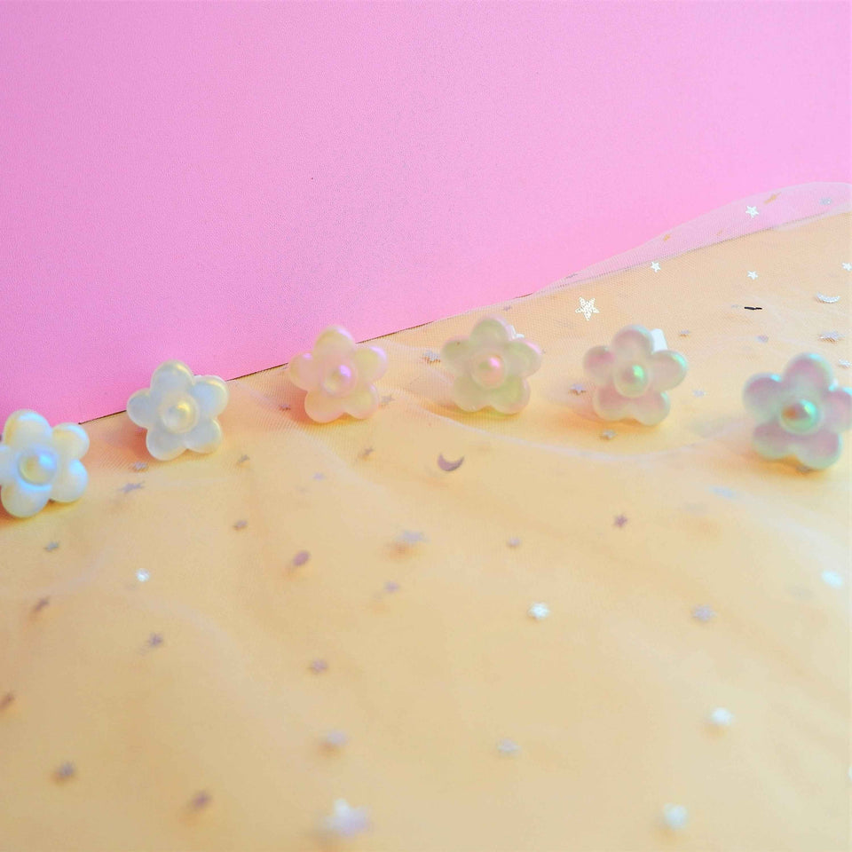 6Pcs Car Air Freshener Vent Clips- Laser Rainbow Daisy