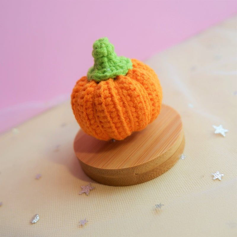 Crochet Car Dashboard Accessory, Cute Mini Pumpkin Car Decoration for Teens/Women, Boho Freshening Car Interior Decor, gift for Halloween