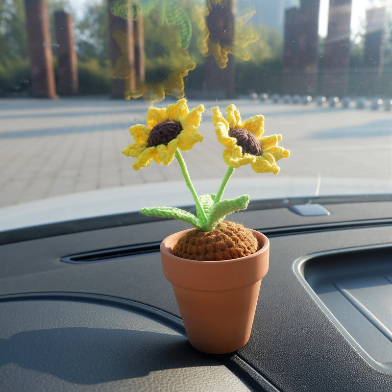 Crochet Potted Plants, Cute Mini Sunflower Car Dashboard Decor for Women, Work from Home Gifts, Office Desk Accessories, Housewarming Gift