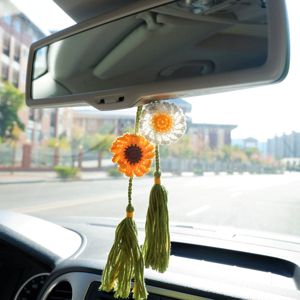 2Pcs Crochet Sunflower/Daisy Car Mirror Accessories, Hanging Tassels Car Rear View Mirror Hanging Accessory, Boho Retro Car Interior Decor