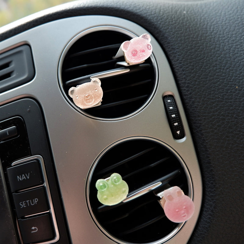 4Pcs Car Vent Clips, Kawaii Gummy Candy Car Air Vent Clip, Rainbow Frog/Bear/Bunny/Panda Magnets, Cute Animal Car Interior Accessory