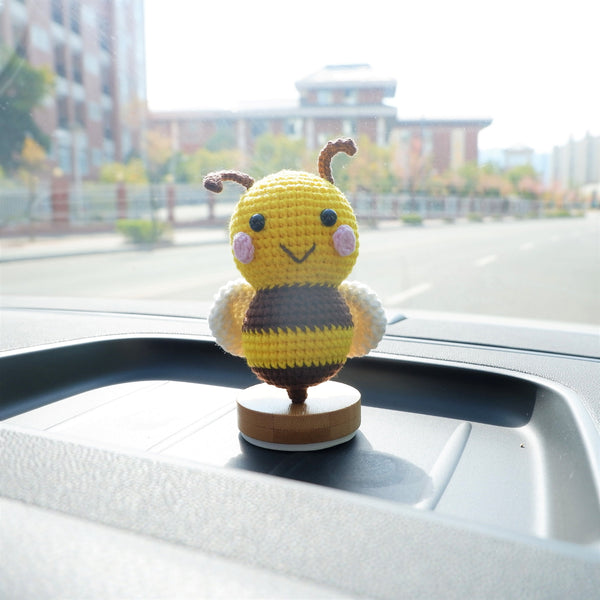 Crochet Honey Bee Car Dashboard Decor, Kawaii Bee Car Dashboard Accessory, Cute Animal Interior Car Accessory for Women, Gift for Her