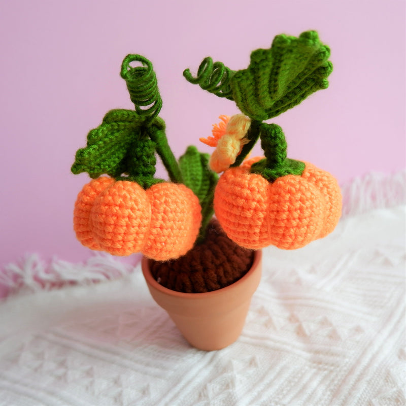 Crochet Mini Potted Plants, Rose/Daffodil/Pumpkin Car Dashboard Decor, Kawaii Car Accessory, Work from Home Gift, Office Desk Accessories