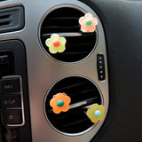 4pcs Car Vent Clips, Resin Daisy Car Accessory, Matte Flower Car Air Vent Clip, Cute Car Accessory for Women, Flower Magnets for Car/Fridge