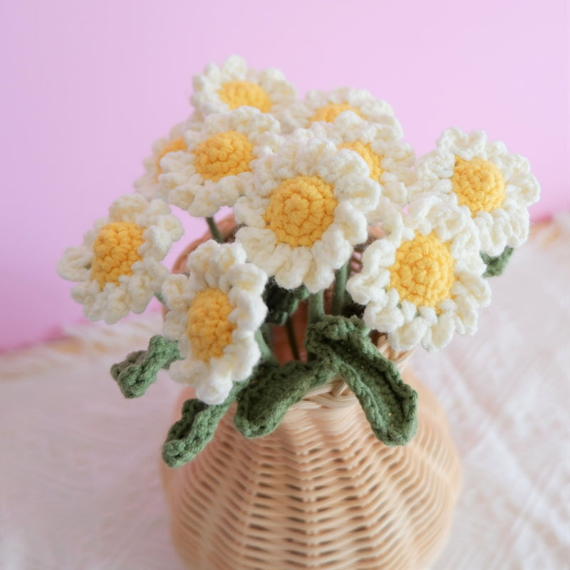 Crochet Daisy Bouquet, Knitted Everlasting Flower, Crochet Floral Arrangements, White Daisy Bunch, Mothers Day Gift, Office Decor