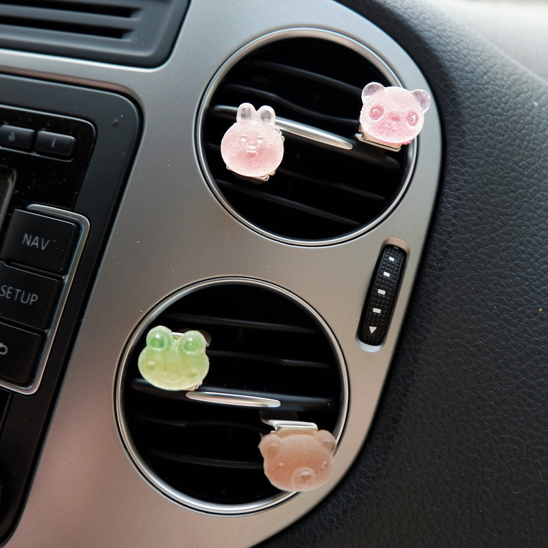 4Pcs Car Vent Clips, Kawaii Gummy Candy Car Air Vent Clip, Rainbow Frog/Bear/Bunny/Panda Magnets, Cute Animal Car Interior Accessory