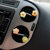 4pcs Car Vent Clips, Resin Daisy Car Accessory, Matte Flower Car Air Vent Clip, Cute Car Accessory for Women, Flower Magnets for Car/Fridge