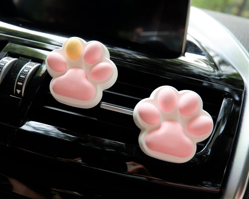 2Pcs/4Pcs Car Vent Clips Air Freshener, Cute Cat Paw Car Accessory for Women/Teen, Kawaii Car Interior Decor, Car Mask Hanger, Gift for Her