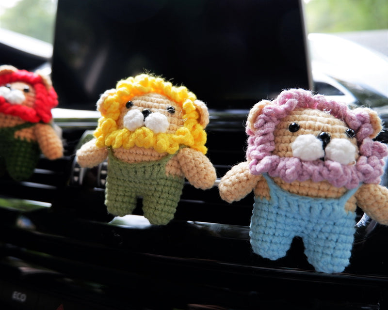 Crochet Overalls Lion Car Vent Clips Air Freshener, Kawaii Lion Air Vent Clip, Cute Interior Car Accessory for Men/Teens, Car Mask Hanger