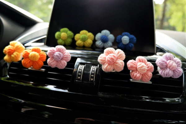 Crochet Fluffy Flower Car Vent Clips Air Freshener, Cute Rainbow Flower Air Vent Clip, Kawaii Interior Car Accessory for Women, Gift for Her